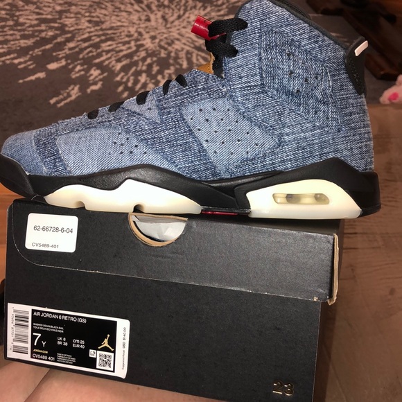 Jordan Shoes - Air Jordan 6 Retro Big Kids sz 7 brand new in box